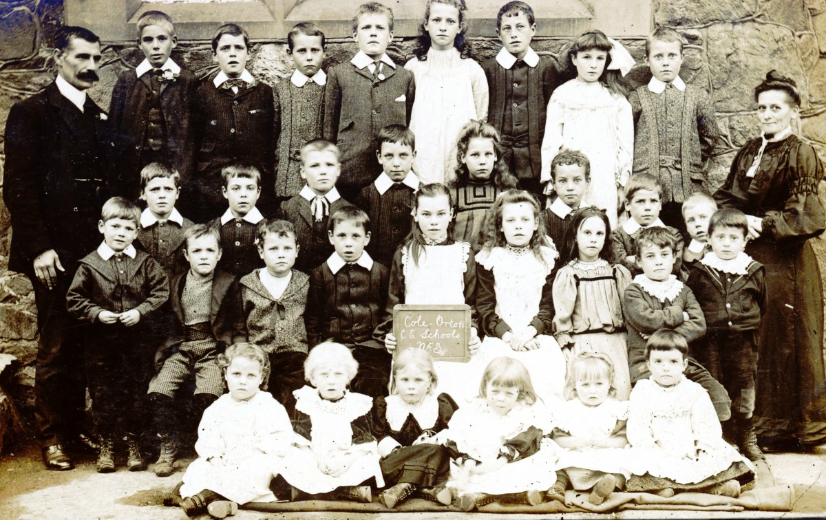 Coleorton school class photo 1905